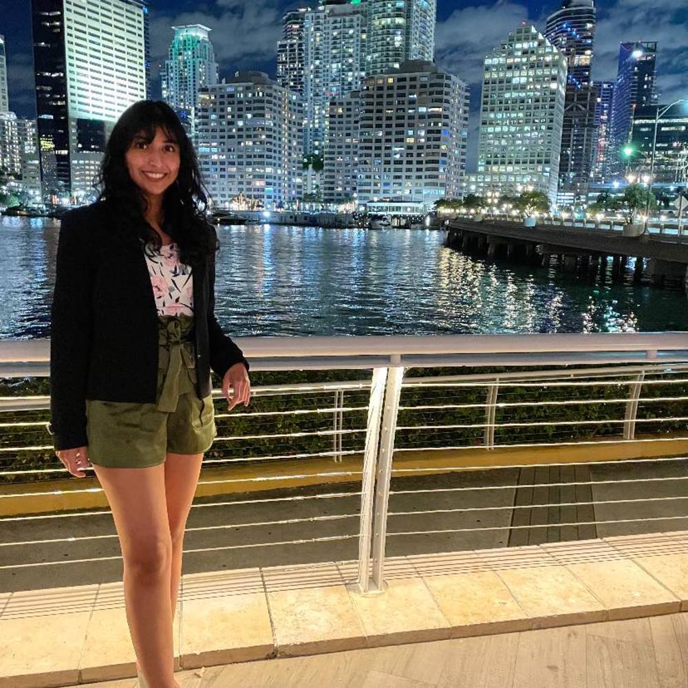 Meet your Posher, Diane